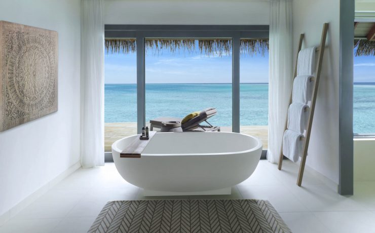 Vakkaru: Villa Bathroom