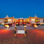Desert Nights Camp Restaurant. Luxusreisen