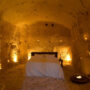Designhotel Sextantio Le Grotte Della Civita: Schlafen in einer Höhle. Luxusreisen