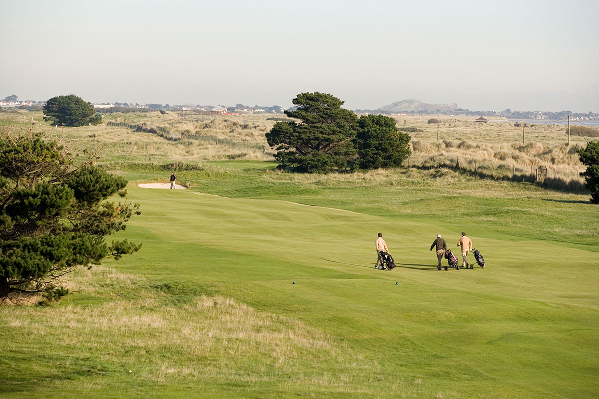 Royal Dublin Golf. Luxureisen