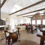Traditionell isländisches Essen genießen im Restaurant "Hannes Boy". Luxusreisen