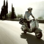 Mit der Vespa über die Alpen. Luxusreise