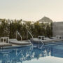 Entspannen am Pool. Luxusreisen
